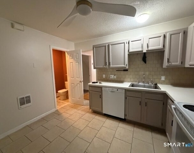181 Hicks Street - Photo Thumbnail 7