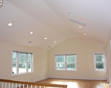 675 High Ridge Road - Photo Thumbnail 2