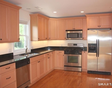 675 High Ridge Road - Photo Thumbnail 1