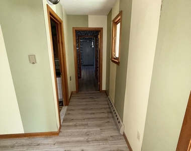 307 North Road - Photo Thumbnail 18