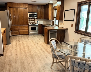 307 North Road - Photo Thumbnail 14