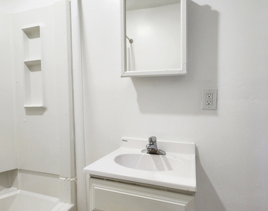 200 Harral Avenue - Photo Thumbnail 13