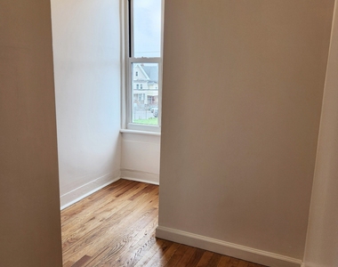202 Harral Avenue - Photo Thumbnail 9