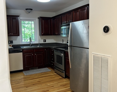 66 Stetson Place - Photo Thumbnail 8