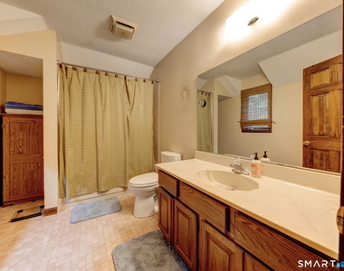 522 Springfield Road - Photo Thumbnail 15