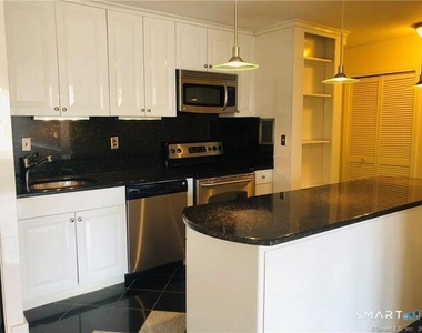 1 Gold Street - Photo Thumbnail 4