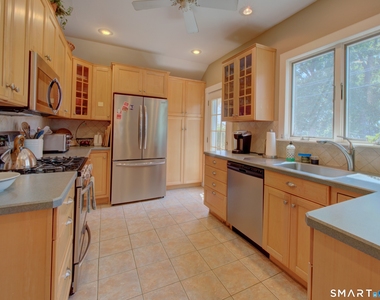 1164 Ocean Avenue - Photo Thumbnail 9