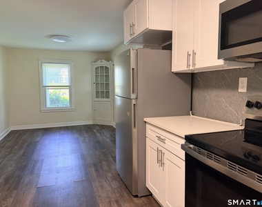 21 Millard Street - Photo Thumbnail 6