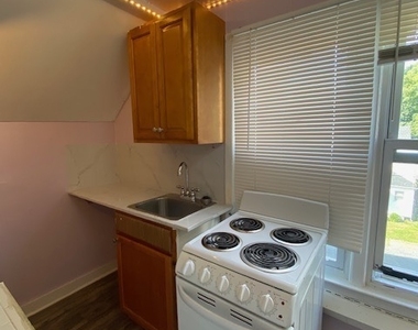 27 Benham Street - Photo Thumbnail 4