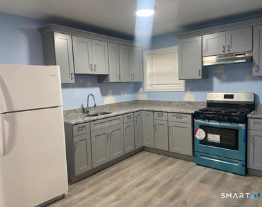 765 Arctic Street - Photo Thumbnail 8