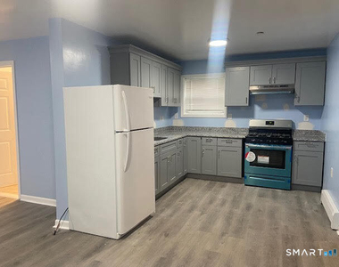 765 Arctic Street - Photo Thumbnail 7