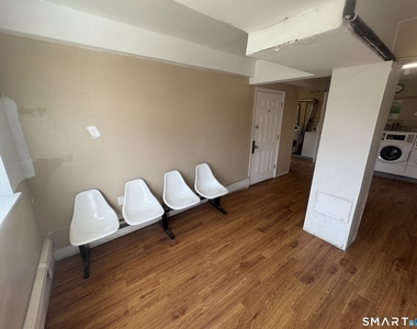 758 New Britain Avenue - Photo Thumbnail 14