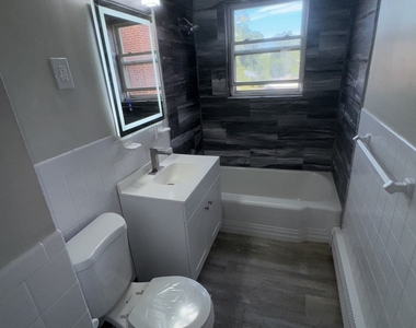 752 New Britain Avenue - Photo Thumbnail 7