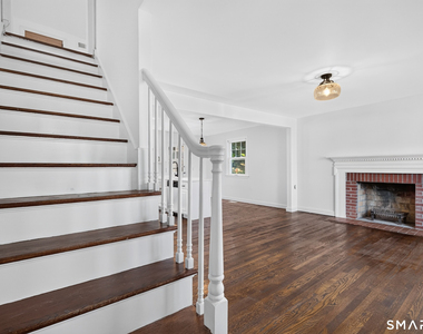 11 Stratfield Place - Photo Thumbnail 12