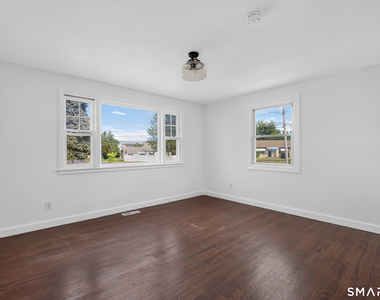 11 Stratfield Place - Photo Thumbnail 20