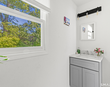 500 Glendale Avenue - Photo Thumbnail 16