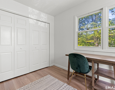 500 Glendale Avenue - Photo Thumbnail 7