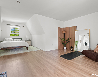 500 Glendale Avenue - Photo Thumbnail 29