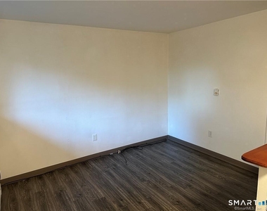 26 Crandall Hill Road - Photo Thumbnail 2