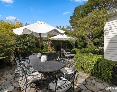 281 Pequot Avenue - Photo Thumbnail 22
