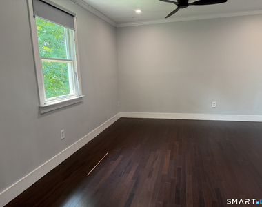 17 Kingsbury Road - Photo Thumbnail 17