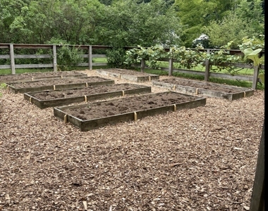 320 Valley Road - Photo Thumbnail 12
