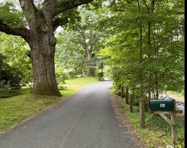 320 Valley Road - Photo Thumbnail 8