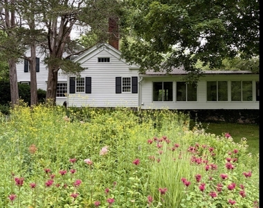 320 Valley Road - Photo Thumbnail 5