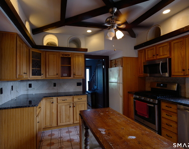 58 Davis Street - Photo Thumbnail 3