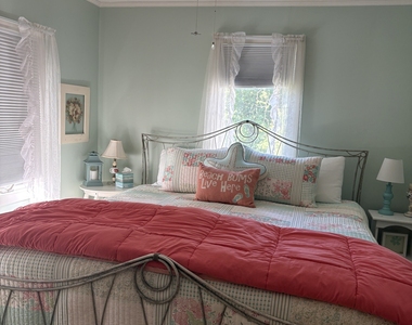 6 East Street - Photo Thumbnail 15