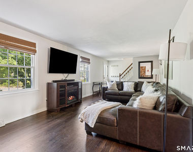 111 Mill Hill Road - Photo Thumbnail 12