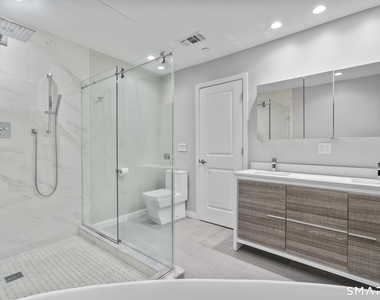 95 Harbour Close - Photo Thumbnail 24