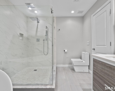 95 Harbour Close - Photo Thumbnail 23