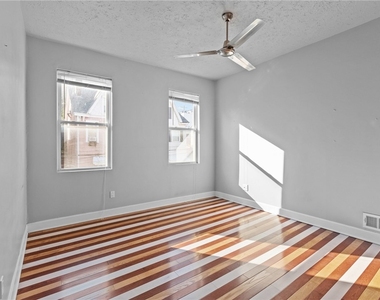 5201 1/2 Duncan St - Photo Thumbnail 12