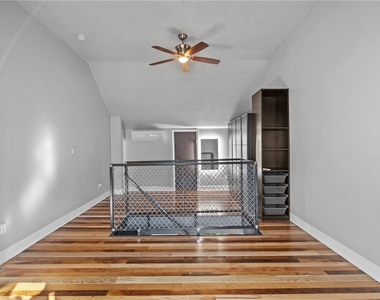 5201 1/2 Duncan St - Photo Thumbnail 21
