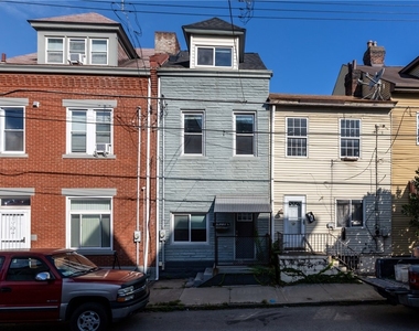 5201 1/2 Duncan St - Photo Thumbnail 1