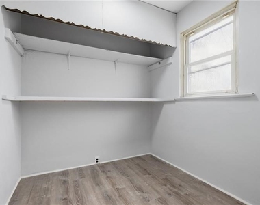 228 Sylvan Walk - Photo Thumbnail 17
