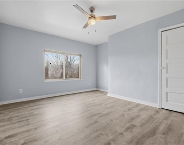228 Sylvan Walk - Photo Thumbnail 15