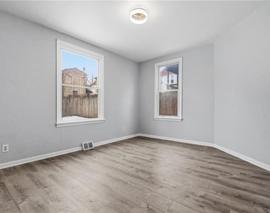 228 Sylvan Walk - Photo Thumbnail 6