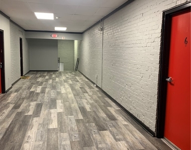 4200 Arnold Ave - Photo Thumbnail 13