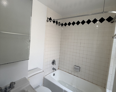 516 East 80th Street - Photo Thumbnail 3