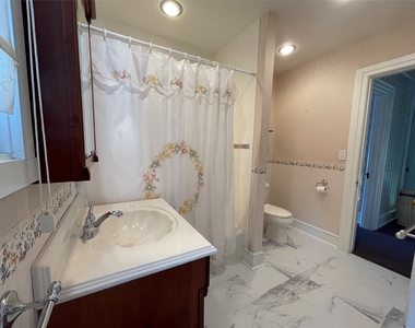 68 Front Street Street - Photo Thumbnail 22