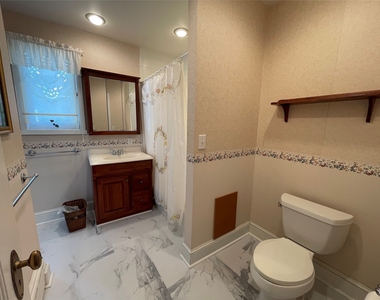 68 Front Street Street - Photo Thumbnail 21