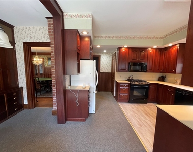 68 Front Street Street - Photo Thumbnail 7