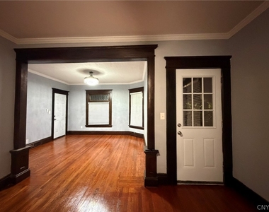 123 E Lafayette Avenue - Photo Thumbnail 11