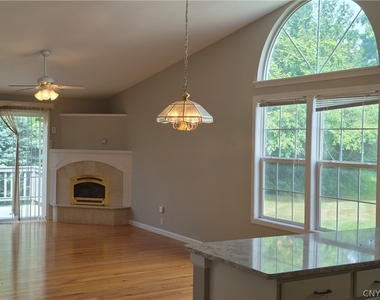 113 Braintree Drive - Photo Thumbnail 7