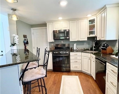 8423 Bubbling Springs Drive - Photo Thumbnail 8