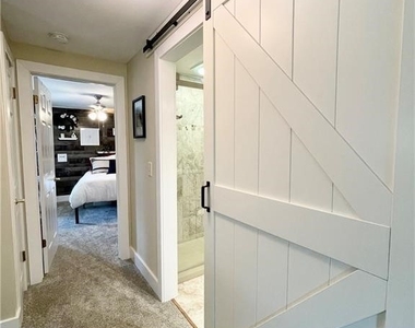 8423 Bubbling Springs Drive - Photo Thumbnail 25