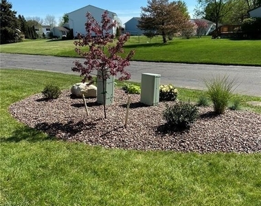8423 Bubbling Springs Drive - Photo Thumbnail 42