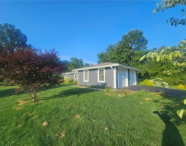 7497 Lake Avenue - Photo Thumbnail 2